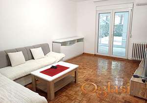 Bežanijska Kosa, komplet renoviran stan sa velikom terasom, vpr, namešten ..